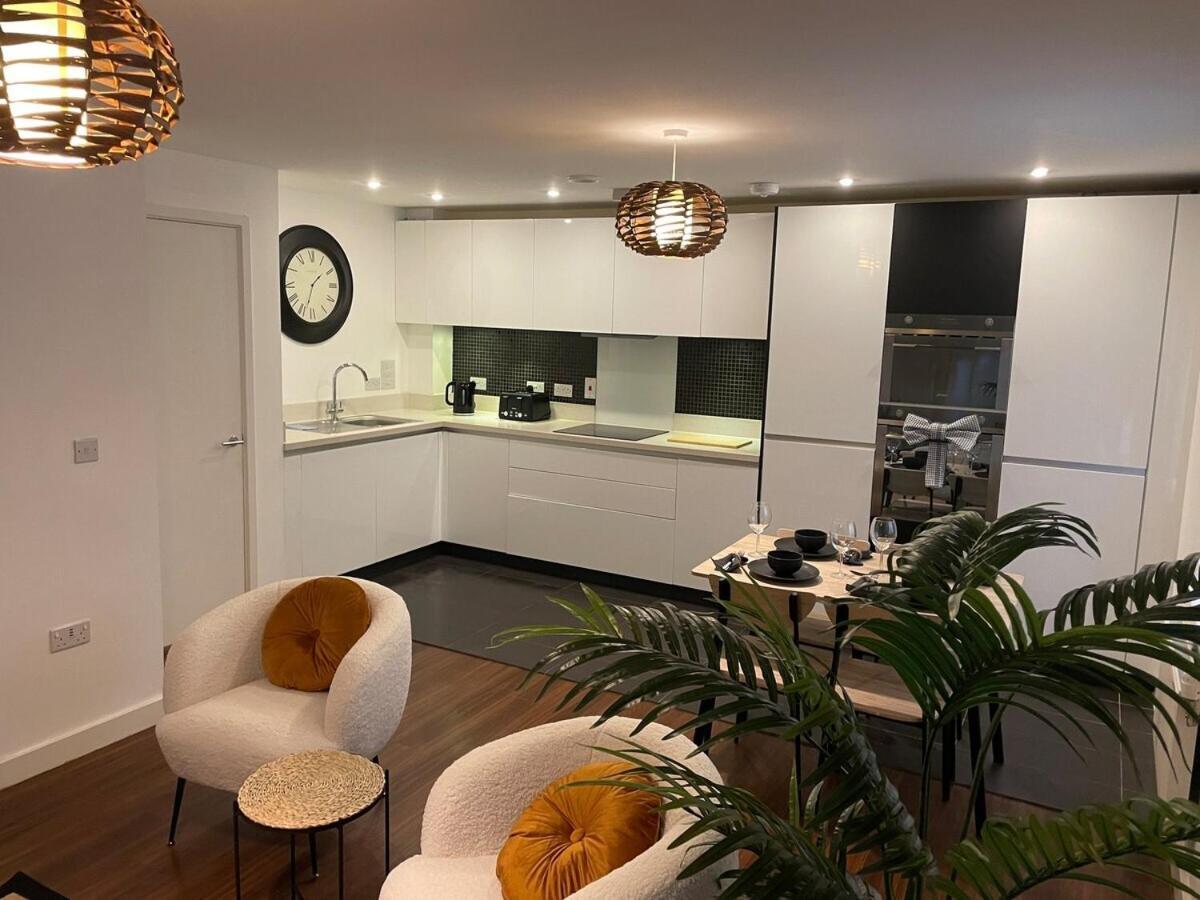 Superior Cambridge 2 Bed Apartment Inc King Bed Trumpington Εξωτερικό φωτογραφία