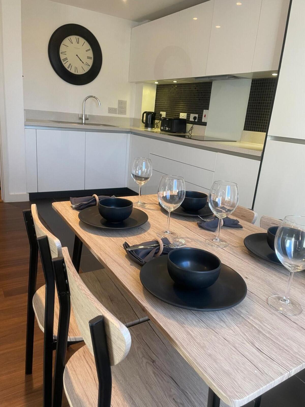 Superior Cambridge 2 Bed Apartment Inc King Bed Trumpington Εξωτερικό φωτογραφία